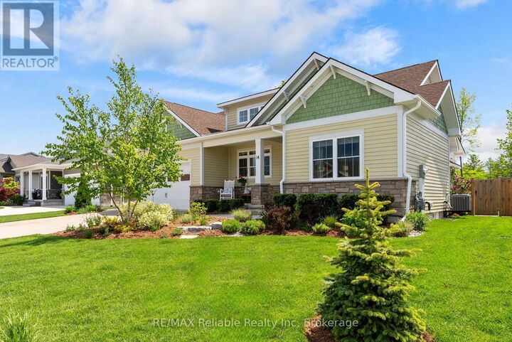 Property Photo: 14 Thimbleweed Drive ON N0M 1G0