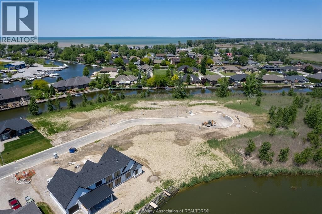 Property Photo:  19130 Haven Avenue  ON N0P 2L0 