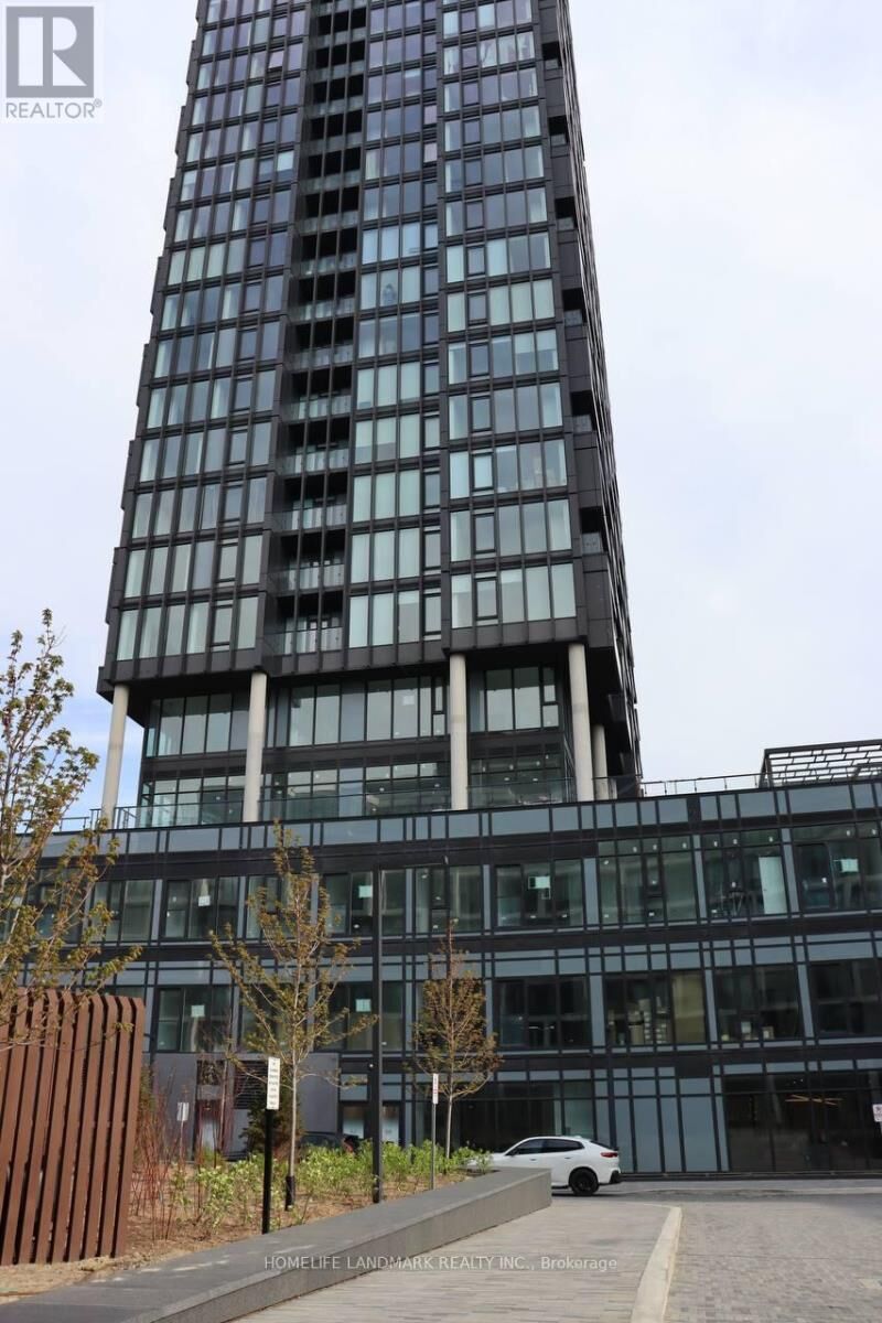 Property Photo: 1 Quarrington Lane 709 ON M3C 0S4