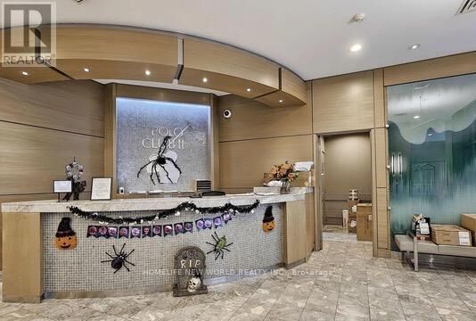 Property Photo:  44 St Joseph Street 2404  ON M4Y 2W4 