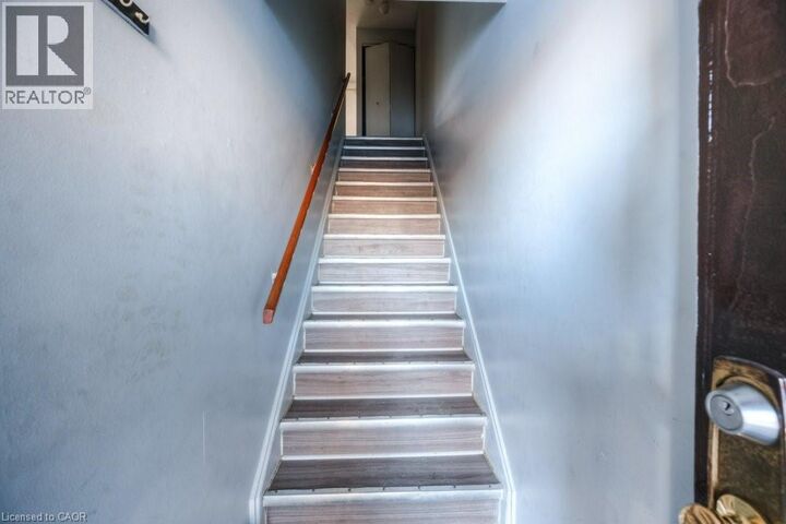 Property Photo: 1200 Courtland Avenue East 40 ON N2C 1K7
