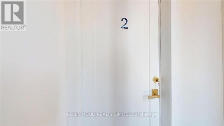 Property Photo:  239 Christie Street Unit 2  ON M6G 3B5 