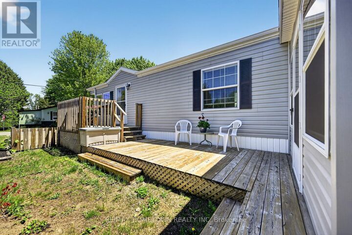 Property Photo:  116 Hutt Road  ON K6V 5T2 