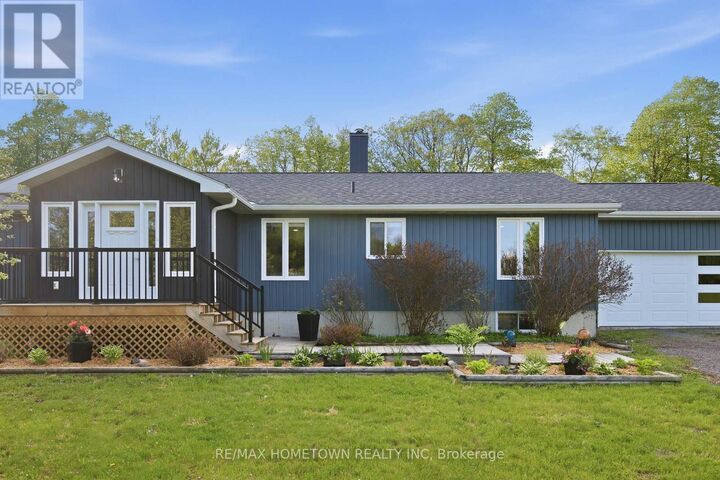 Property Photo:  594 Lyndhurst Road  ON K0E 1N0 