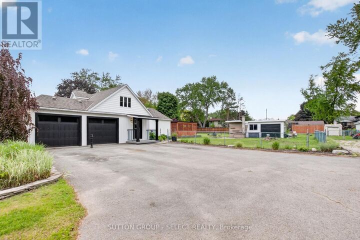 Property Photo: 111 Kittridge Avenue East ON N7G 2A9
