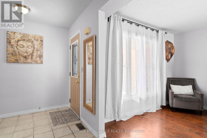 Property Photo:  4 Balmoral Court  ON K7M 7S9 