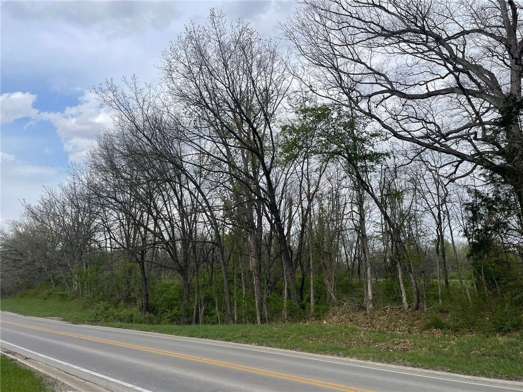 Property Photo:  075 Street  IL 62428 