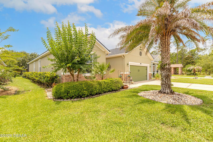 Property Photo:  121 Grande Belfly Way  FL 32124 