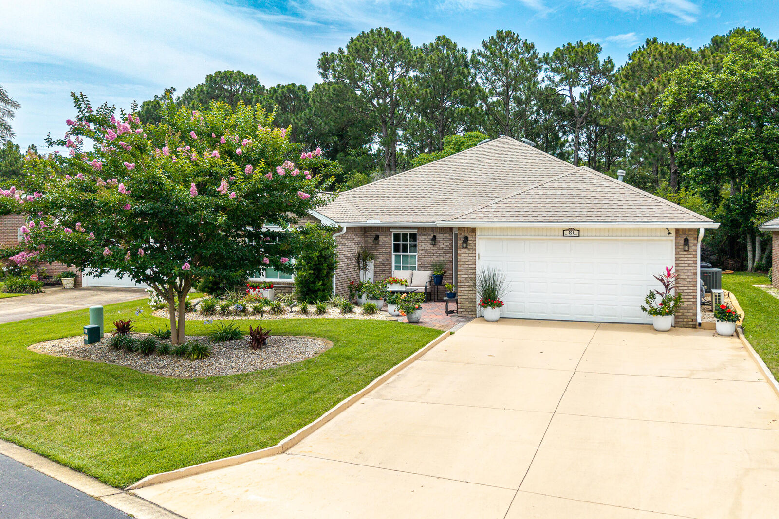 Property Photo: 204 Bay Tree Drive FL 32550
