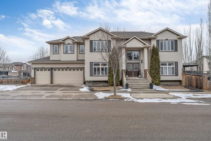 Property Photo: 6002 46 Avenue AB T4X 0J1