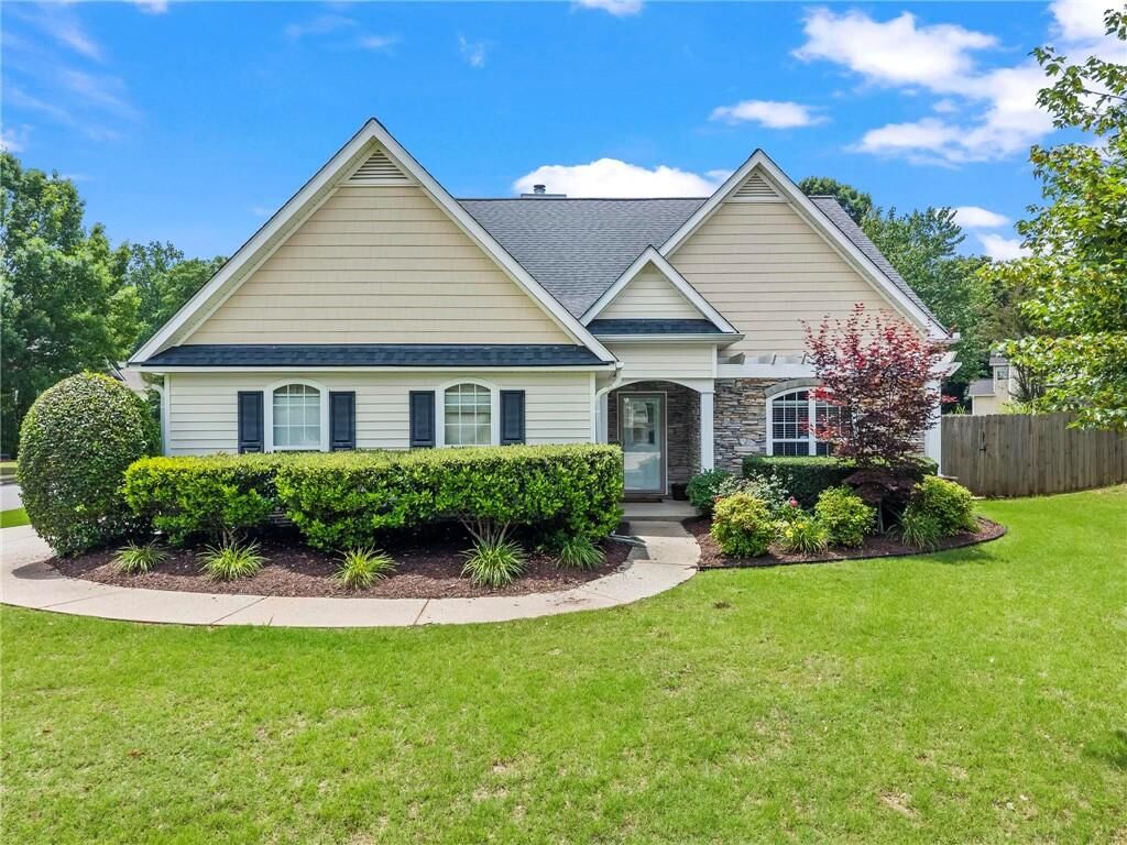 Property Photo:  2062 Ridgestone Landing SW  GA 30008 