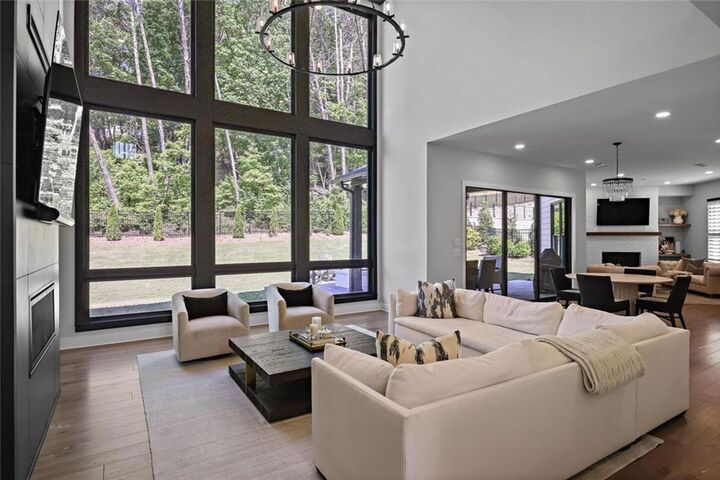 Property Photo: 2911 Treeside Terrace SW GA 30066