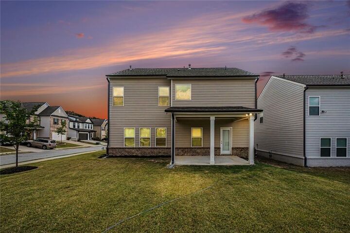 Property Photo: 305 Sterling Creek Way GA 30052