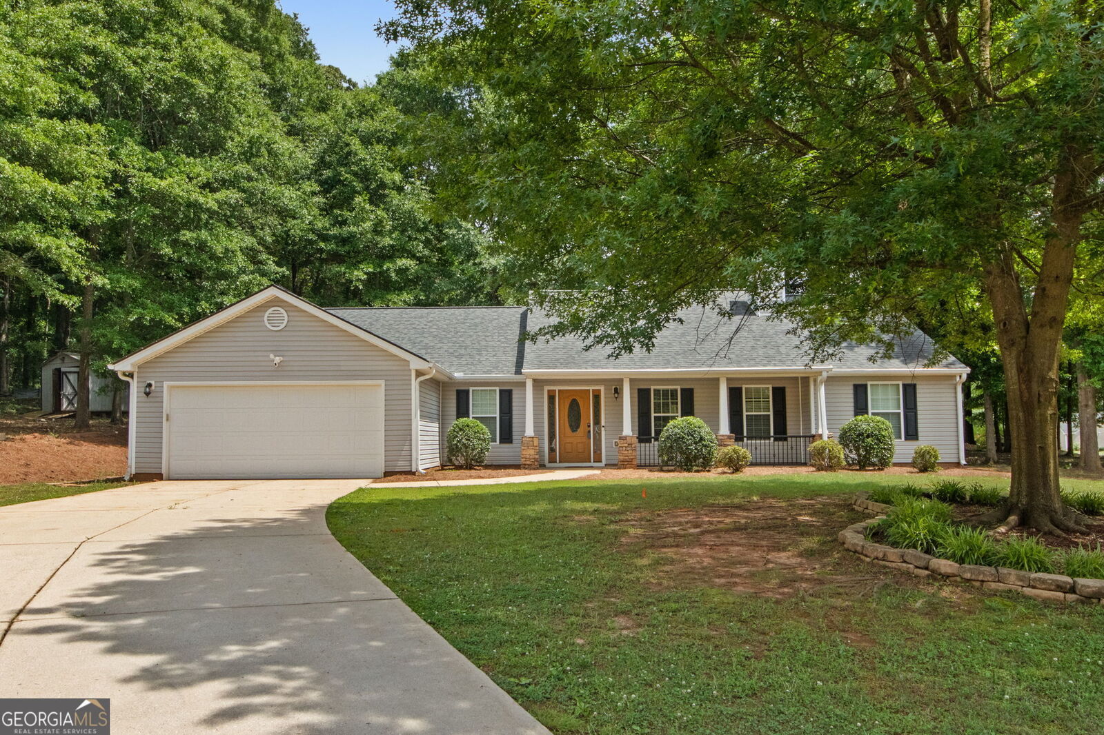 Property Photo:  1374 Lance Circle  GA 30680 