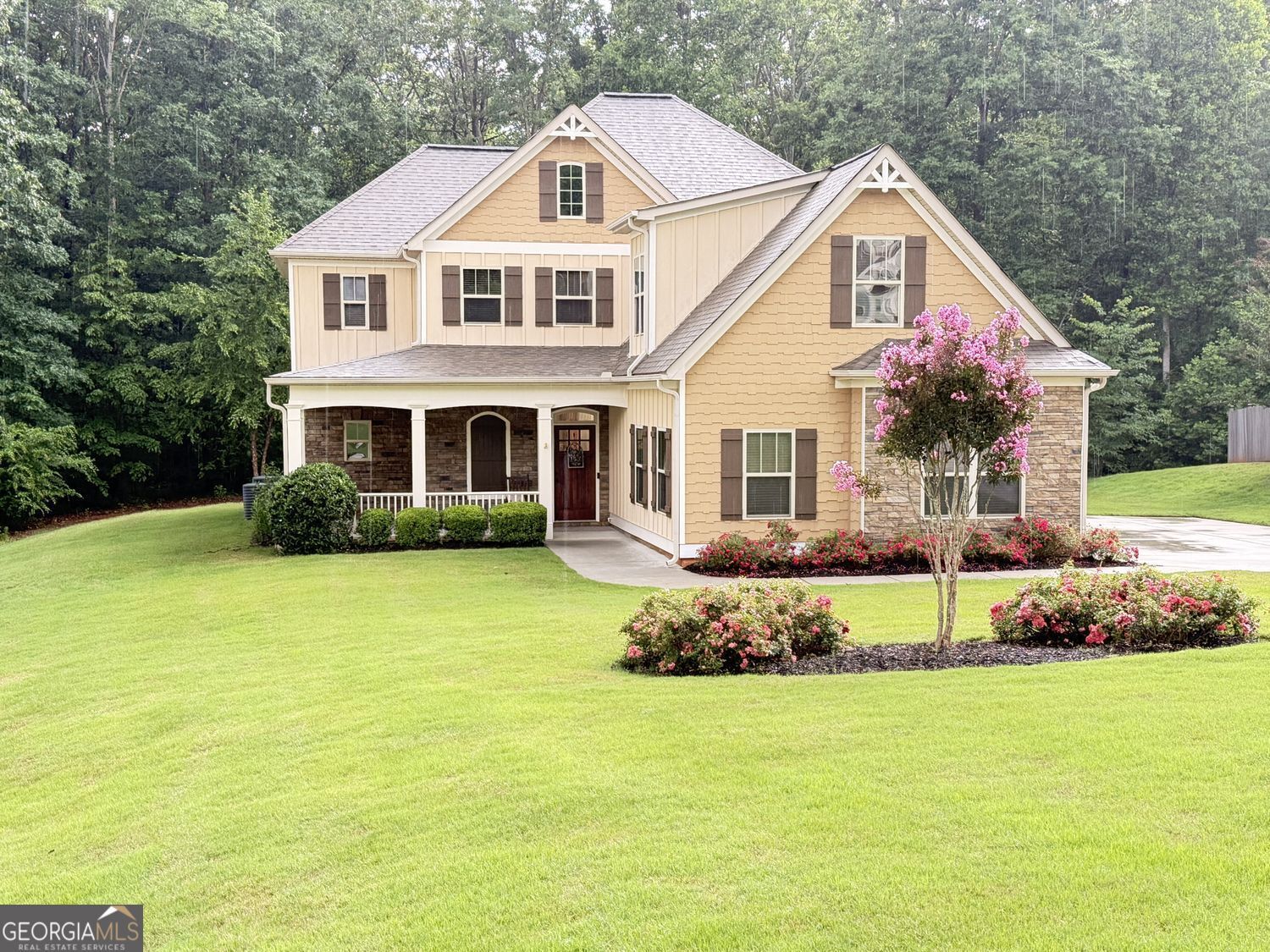 Property Photo: 6169 Clear Brook Pass GA 30135