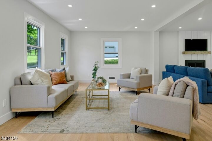 Property Photo: 47 Fieldstone Dr NJ 07960
