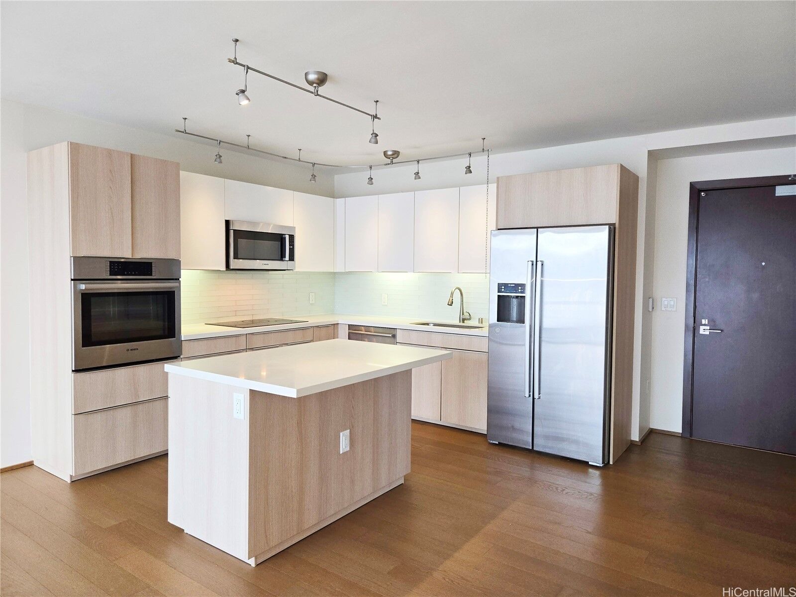 Property Photo:  888 Kapiolani Boulevard 4112  HI 96813 