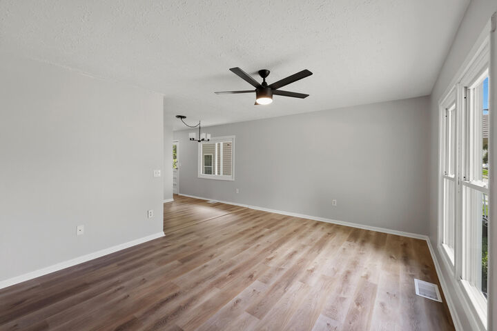 Property Photo:  428 Russell Street  KY 40422 