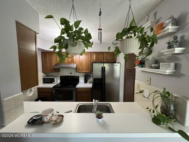 Property Photo: 1009 Aspen Drive NJ 08536