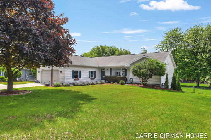 Property Photo: 15416 Ferris MI 49417