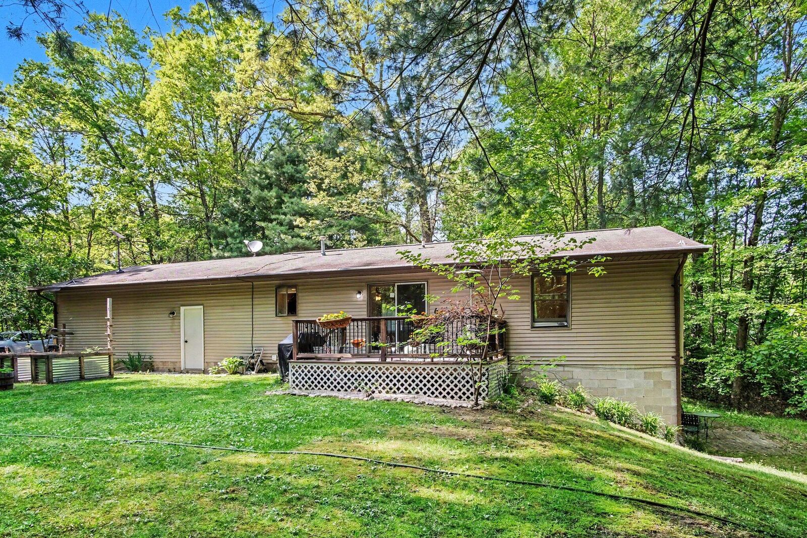 Property Photo:  5858 Chaz Drive  MI 49329 