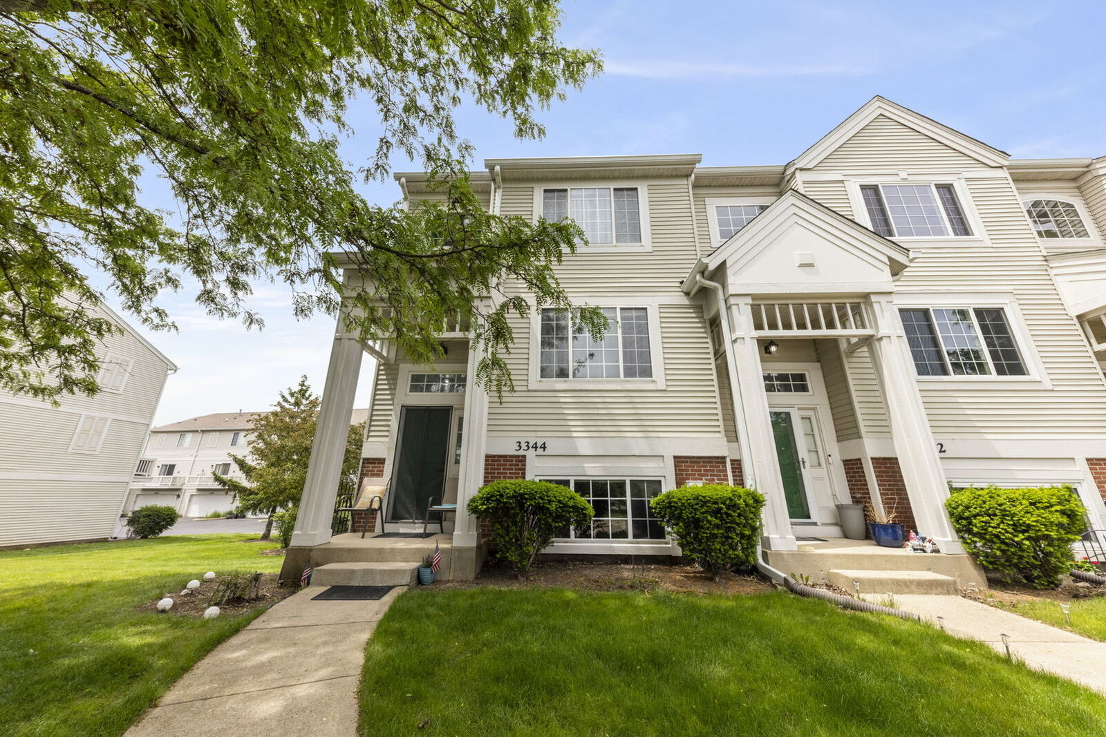 Property Photo:  3344 Ravinia Circle  IL 60504 