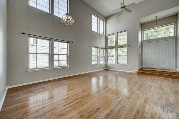 Property Photo: 2631 Flagstone Circle IL 60564
