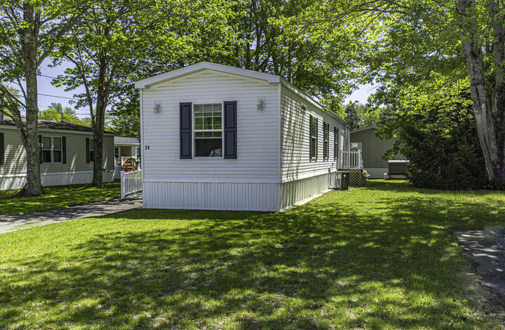 Property Photo:  34 Long Street  ME 04011 