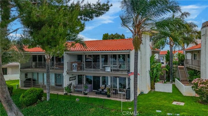 Property Photo: 22212 Treasure Island 12 CA 92587