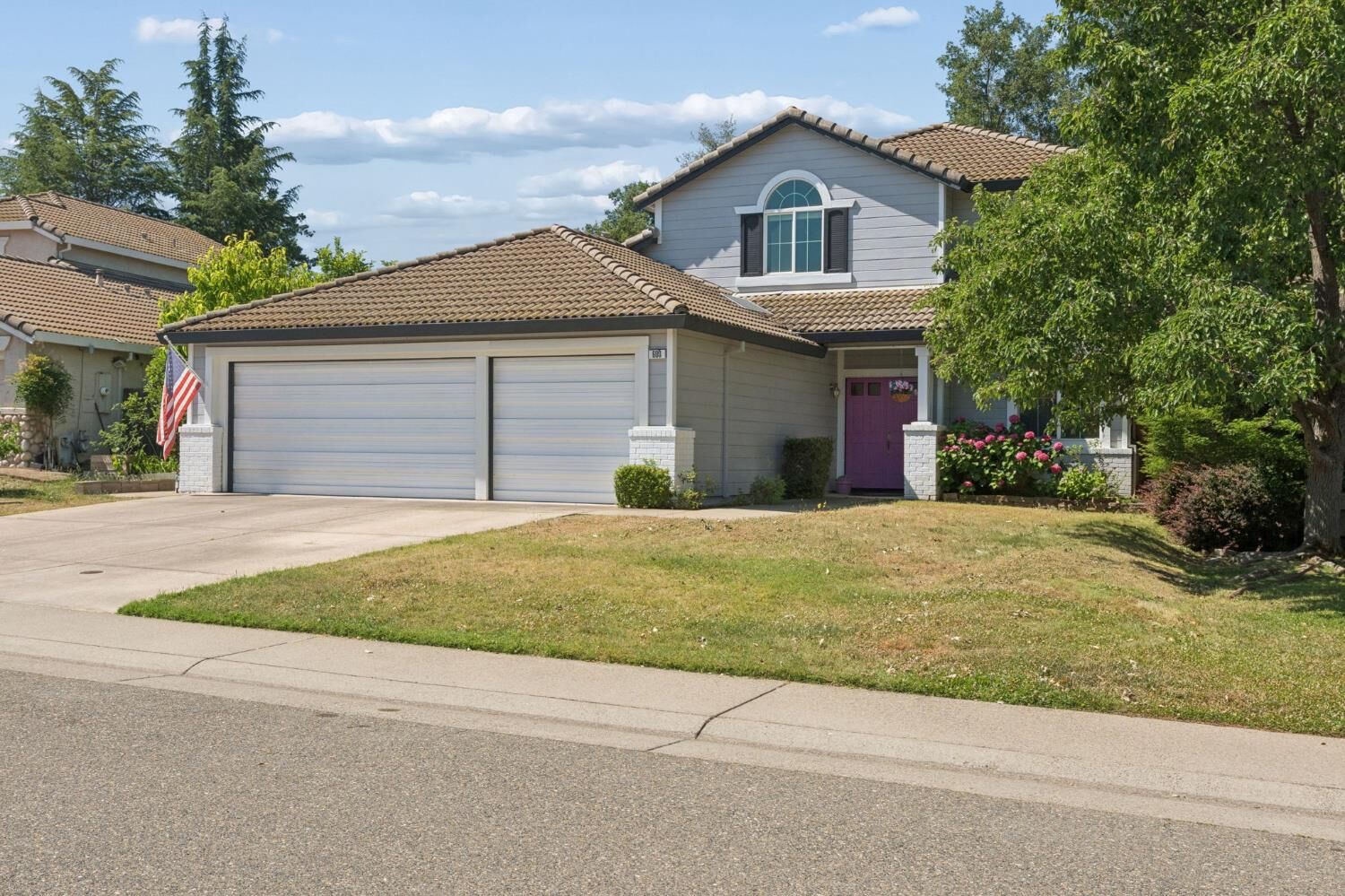 Property Photo:  600 Fisher Circle  CA 95630 