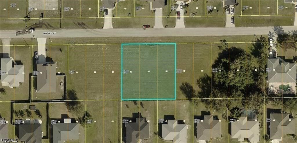 Property Photo:  2816 NW 3rd Street  FL 33993 