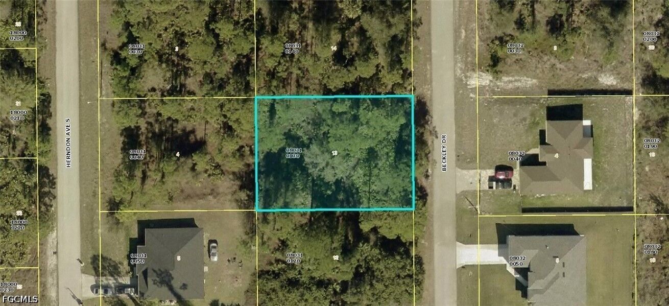 Property Photo: 180 Beckley Drive FL 33974