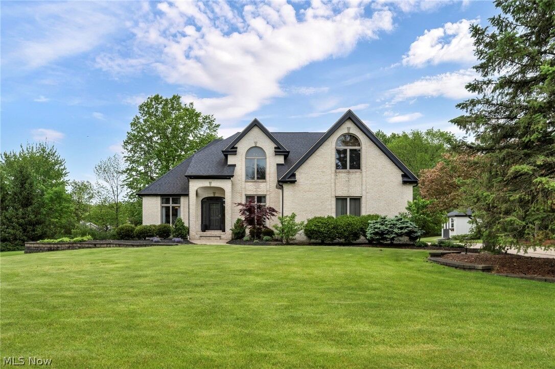 Property Photo: 9871 Highland Drive OH 44141