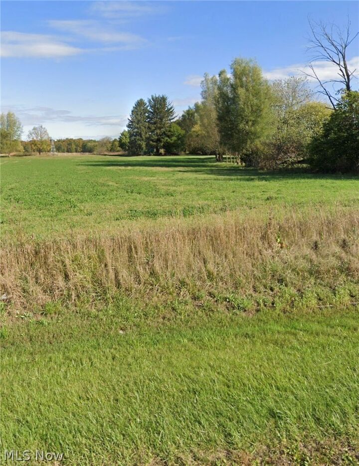 Property Photo:  39136 State Route 18  OH 44090 