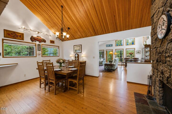Property Photo: 57519 Tamarack Lane 3 OR 97707