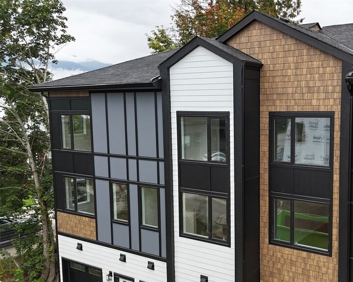 Property Photo: 406 King Street BC V0E 2S0