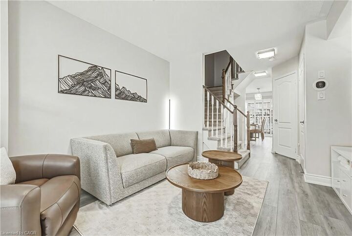 Property Photo:  2259 Seton Crescent  ON L7L 6Y4 