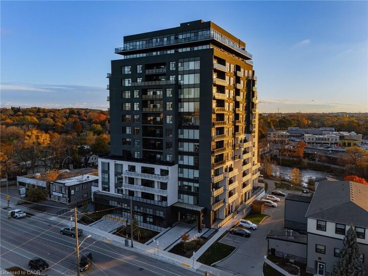 Property Photo: 71 Wyndham Street S 601 ON N1E 0T7