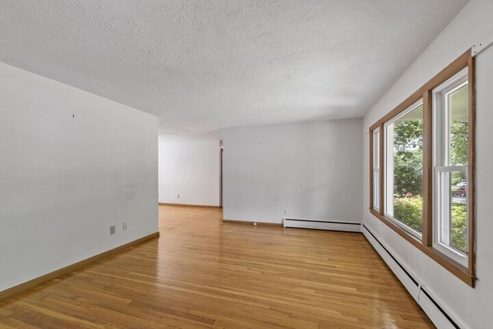 Property Photo:  12 Abbott Lane  MA 01824 