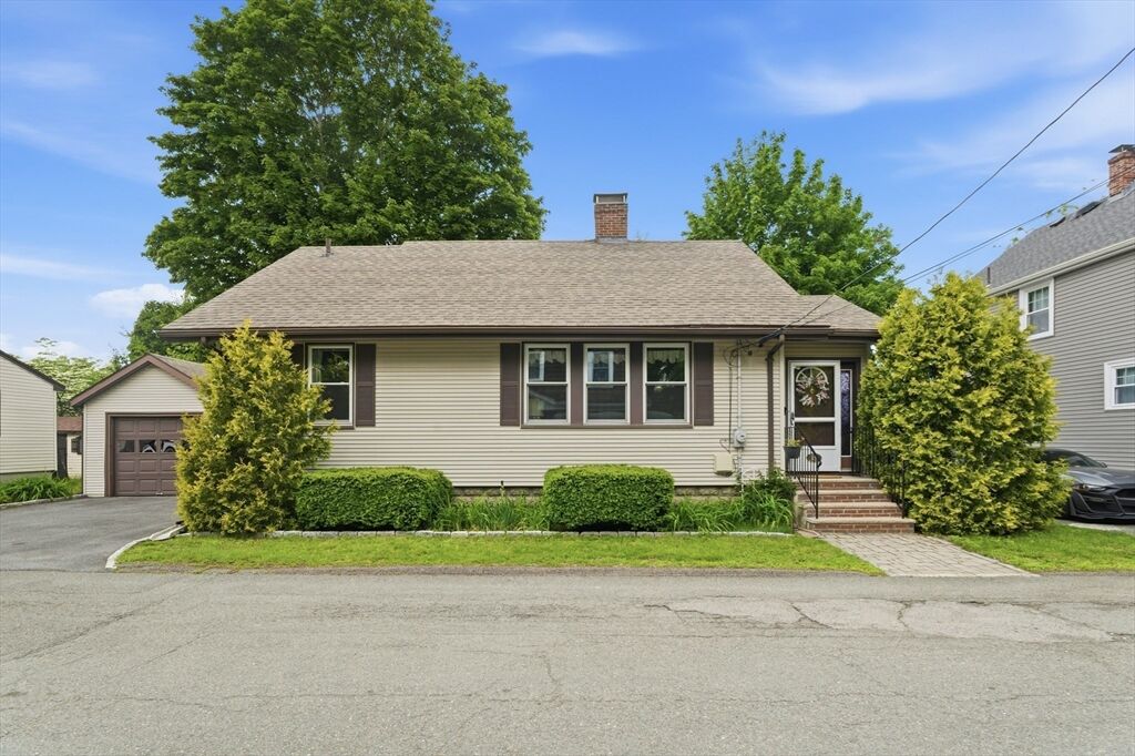 Property Photo:  15 Ellsworth Terrace  MA 01904 