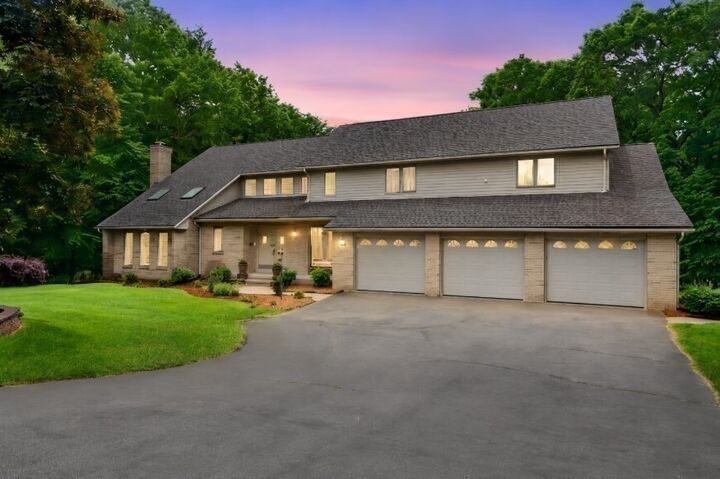 Property Photo: 27 Lady Slipper Cir MA 01085