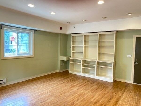 Property Photo: 93 Harvey St 1 MA 02140