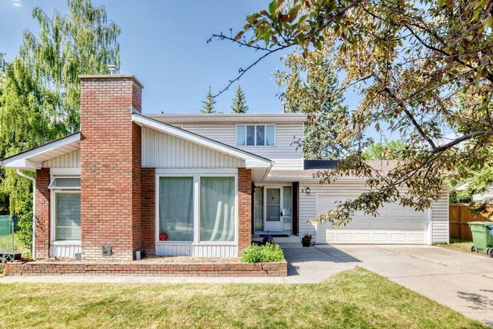 8 Varsdale Place NW — photo 1