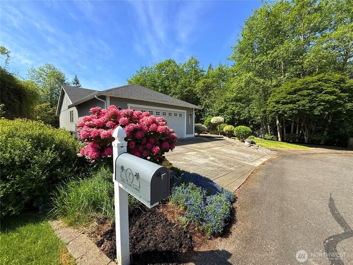 Property Photo: 225 Vine Lane N WA 98541