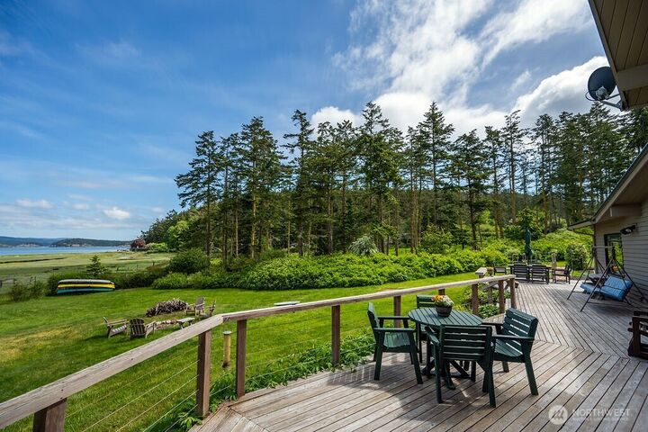 Property Photo:  3757  Mud Bay Road  WA 98261 