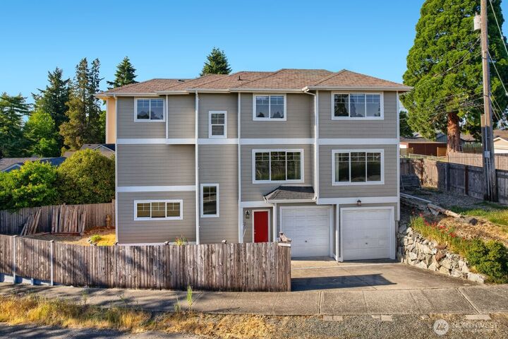 Property Photo:  3727 E E Street  WA 98404 