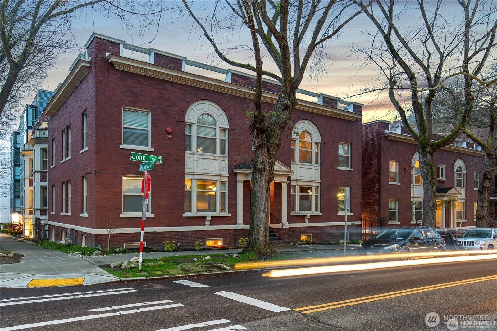 Property Photo: 117 John Street 9 WA 98109