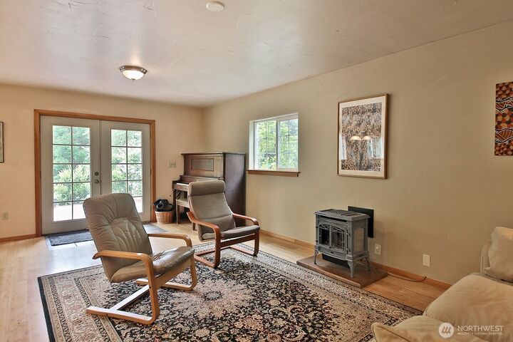 Property Photo: 6939 Old Wagon Road WA 98236