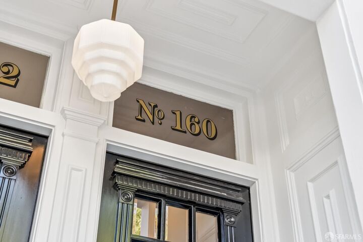 Property Photo: 160 Noe Street CA 94114