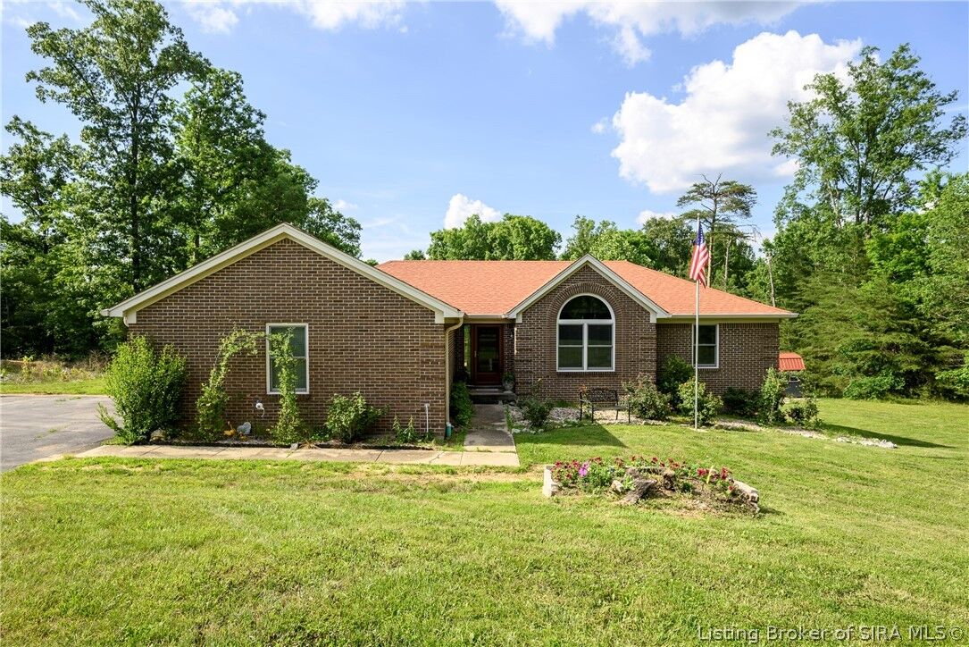 Property Photo: 3221 Cummins Road IN 47106